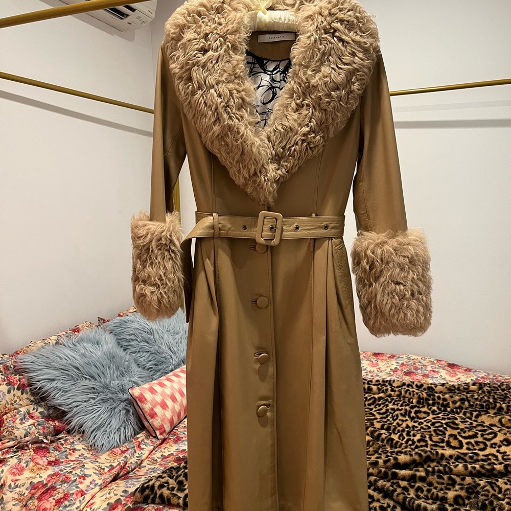Saks Potts Foxy Shearling Coat in Beige 🧥☁️🎀